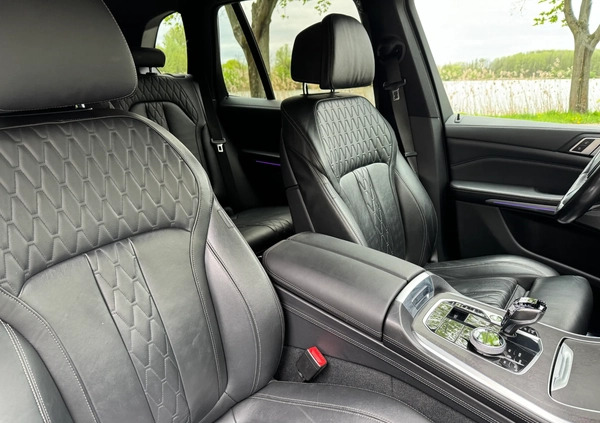 BMW X5 M cena 315000 przebieg: 115800, rok produkcji 2020 z Zielonka małe 379